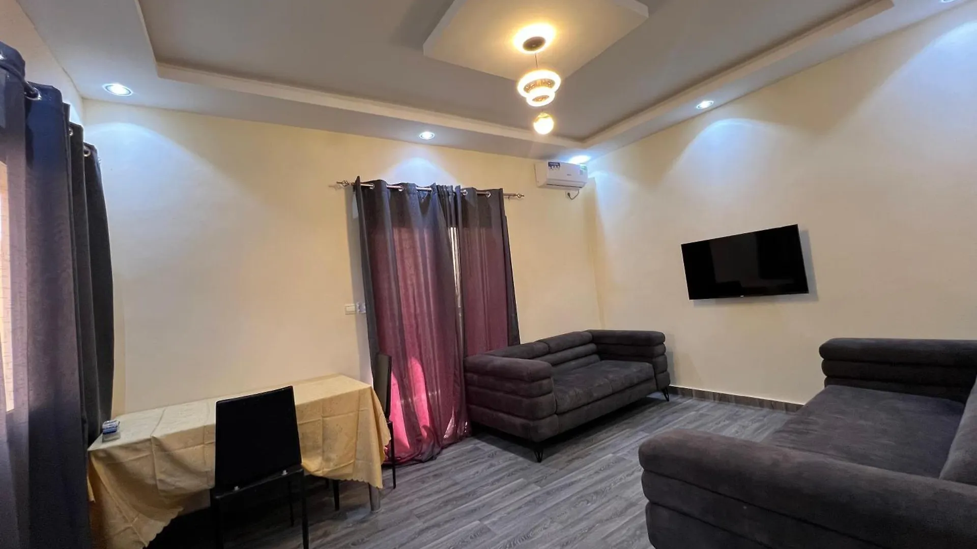 Apartment Studio Meuble Avec Cuisine Dakar